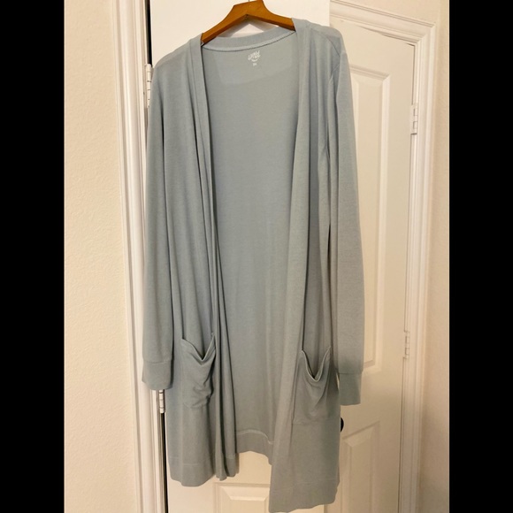 Tickled Teal long cardigan - Picture 1 of 3